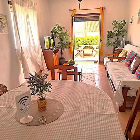 Sun & Surf Flat Arrifana Beach Алжезур Екстериор снимка